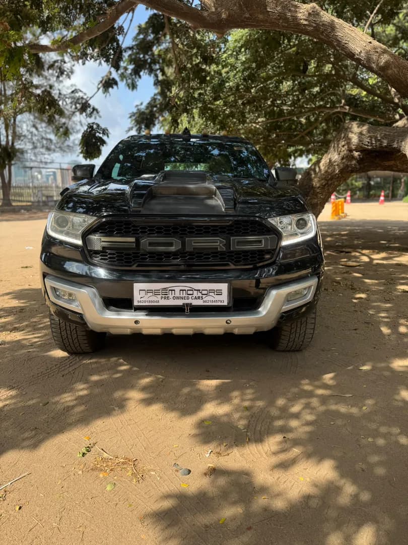 FORD ENDEAVOR TITANIUM 3.2 4*4 DIESEL AUTO